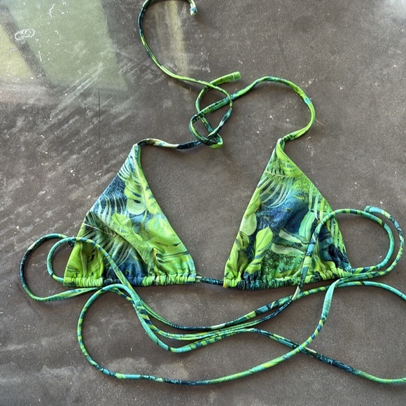ASOS Design Exotic Palm Print Bikini - Picture 9 of 11